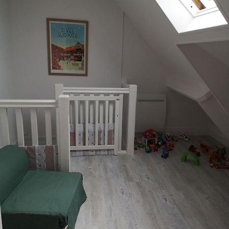 Willa Les Baigneurs Merville-Franceville-Plage Zewnętrze zdjęcie